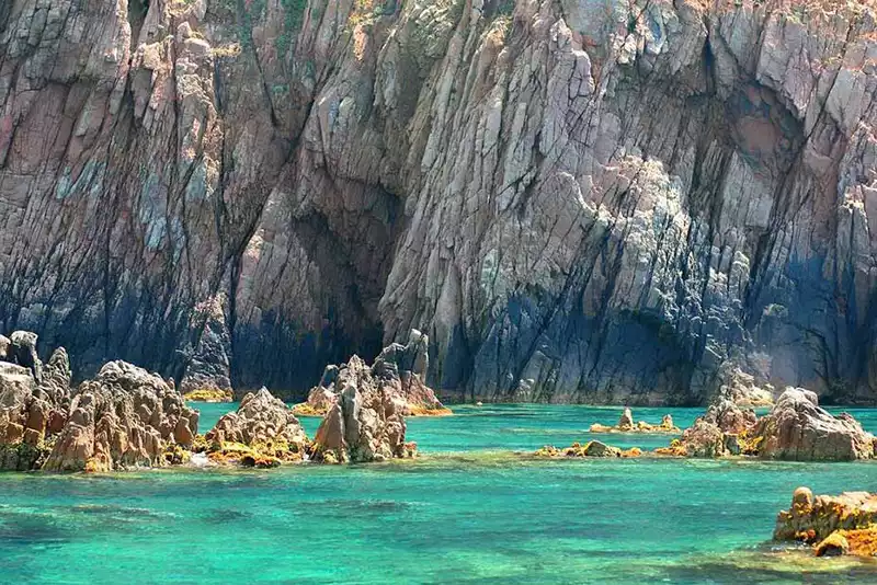 LA SCANDOLA